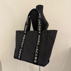 NWT Marc Jacobs Marc-et tote black